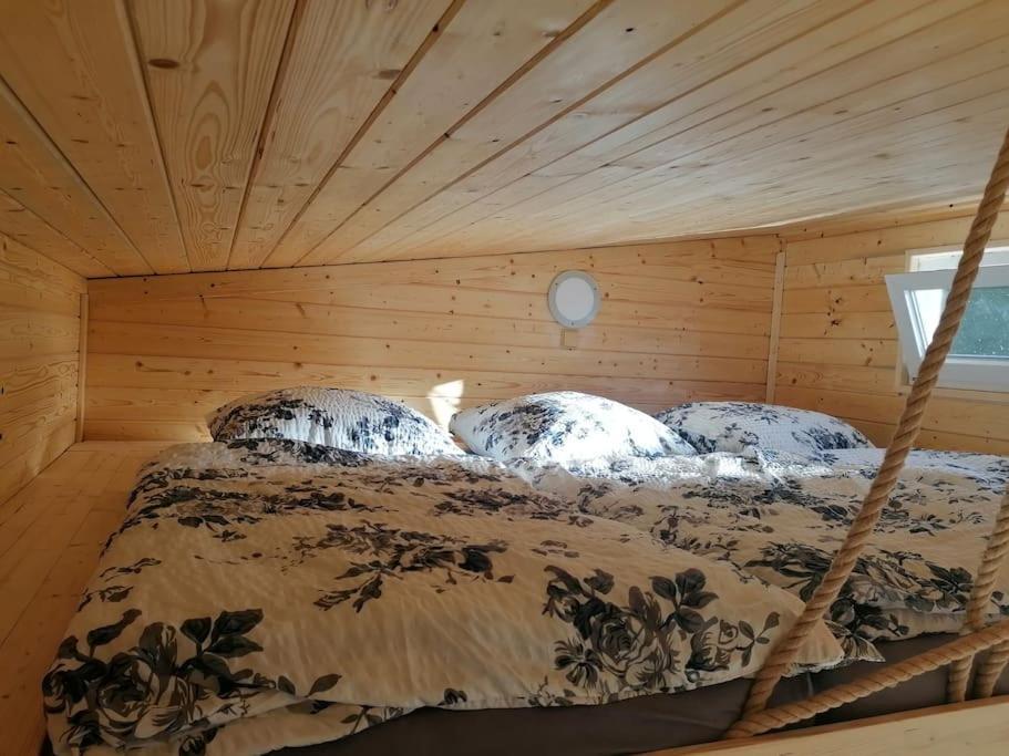 Glamping Sever Mikulasovice ภายนอก รูปภาพ